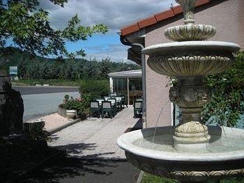 Hotel Le Pairoux Volvic Exterior photo